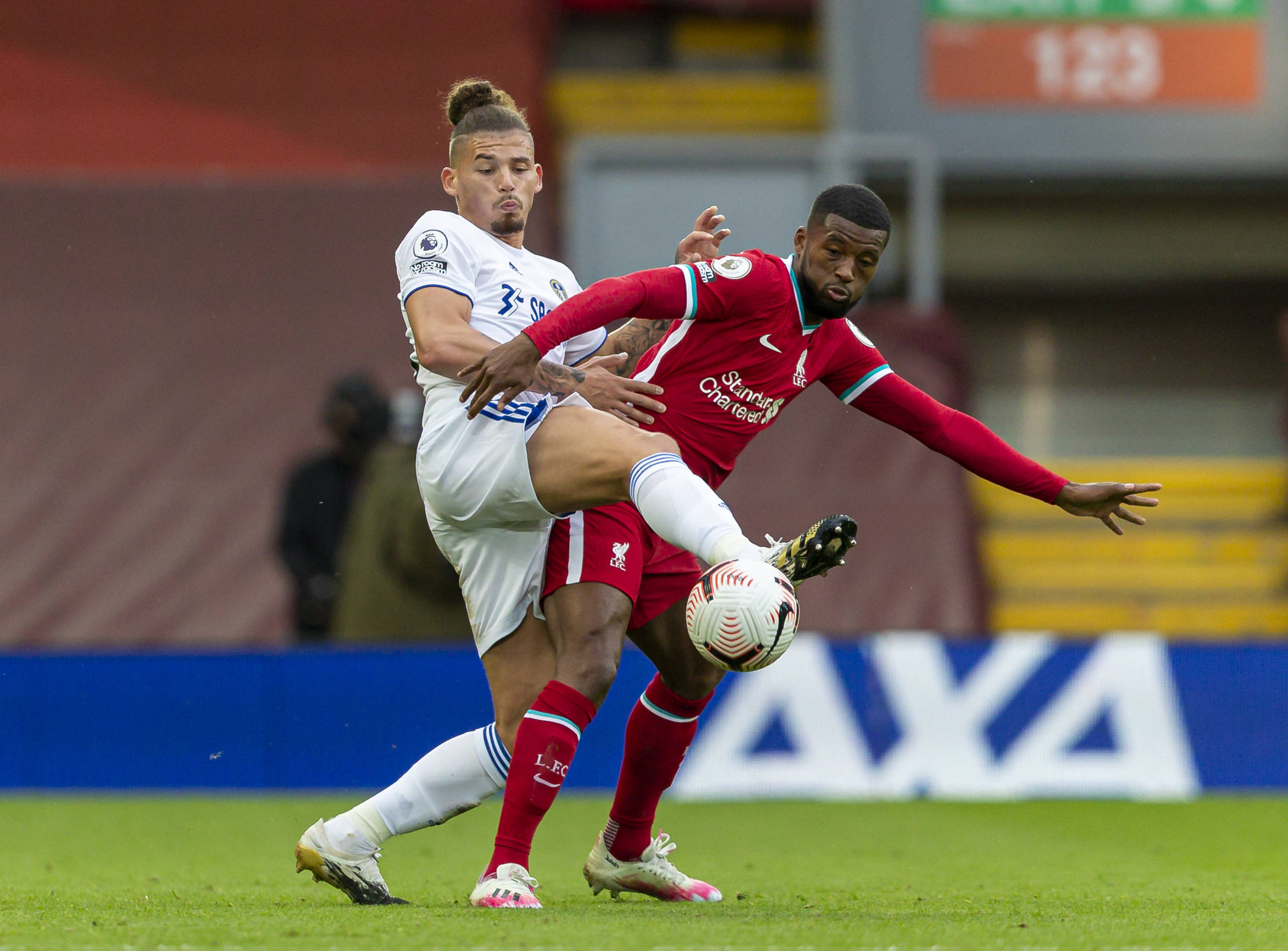 强队与中型 强队与中型